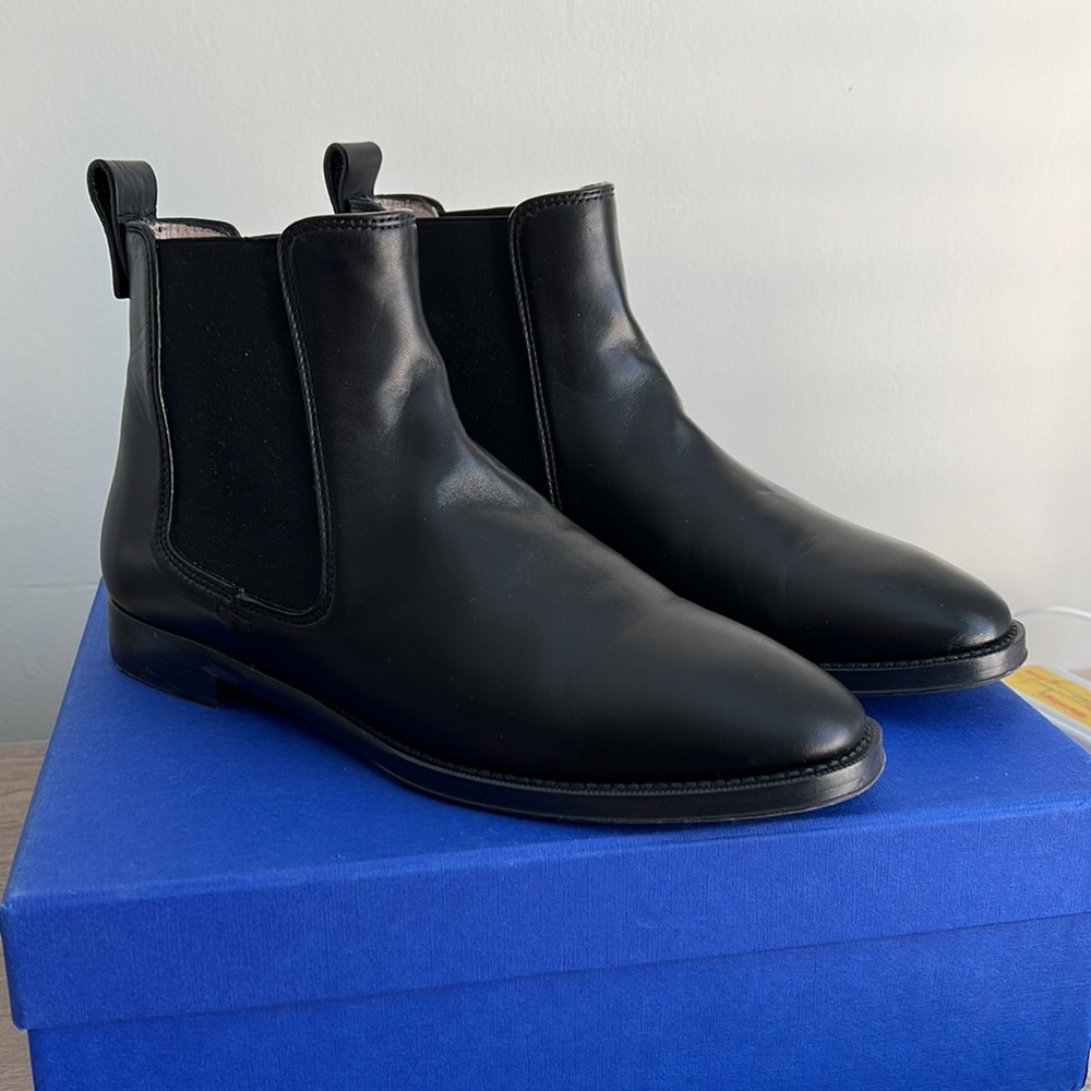 Stuart Weitzman Atom Boots Black Leather size 7.5 like-new condition